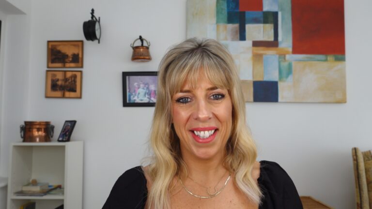 Glenda Kirby headshot